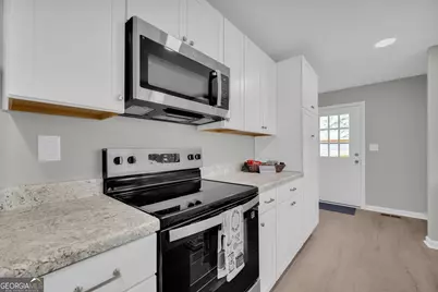 348 Knottywood Drive, Lavonia, GA 30553 - Photo 14