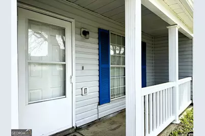 5609 Eagles Feather Lane, Riverdale, GA 30274 - Photo 2