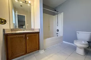 5609 Eagles Feather Ln, Riverdale, GA 30274 - Photo 18