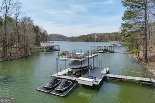 9155 Bay Pointe Dr, Gainesville, GA 30506 - Photo 2