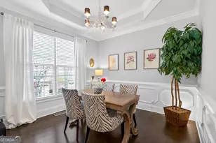 5492 Glenridge Dr, Sandy Springs, GA 30342 - Photo 4