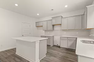 53 Weymouth Dr, Locust Grove, GA 30248 - Photo 8