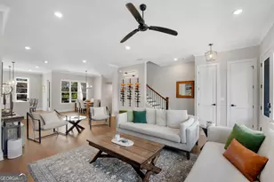 2080 Parkside Ln, Roswell, GA 30076 - Photo 6