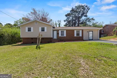 108 Tina Drive, Warner Robins, GA 31088 - Photo 1