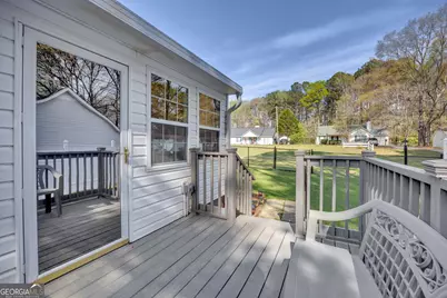 103 Lynn Court, Jackson, GA 30233 - Photo 6