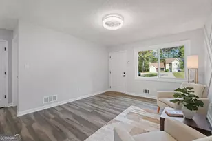 7167 Williamsburg Dr, Riverdale, GA 30274 - Photo 6