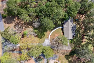 2025 Castle Lake Dr, Tyrone, GA 30290 - Photo 90