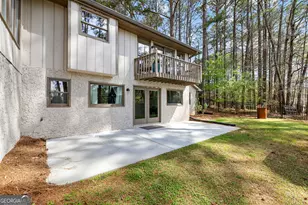 2025 Castle Lake Dr, Tyrone, GA 30290 - Photo 78