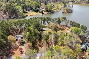 2025 Castle Lake Dr, Tyrone, GA 30290 - Photo 6