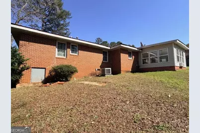 226 Lake Laurel Road NE, Milledgeville, GA 31061 - Photo 2