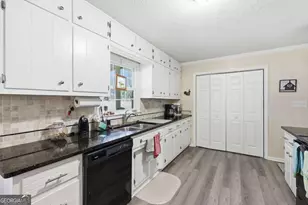 185 Knob Lick Dr, Athens, GA 30605 - Photo 10