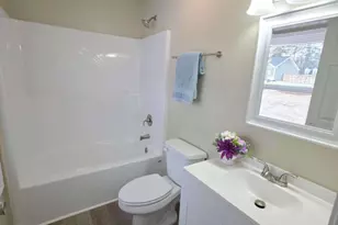 138 Charlotte Cir, Statham, GA 30666 - Photo 10