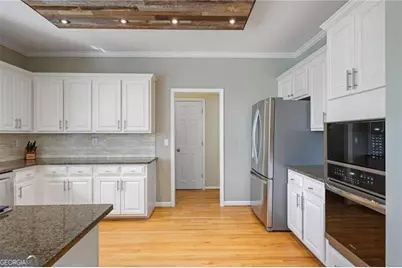 1045 Tullmore Drive, Roswell, GA 30075 - Photo 12