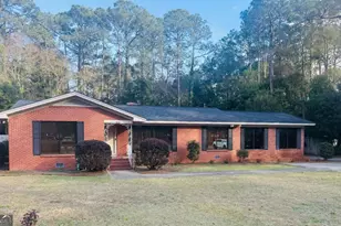 1001 Prince Ave, Tifton, GA 31794 - Photo 1