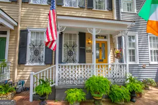 528 E Jones St, Savannah, GA 31401 - Photo 2