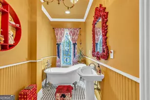 528 E Jones St, Savannah, GA 31401 - Photo 30