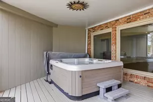 501 Capri Point, Lavonia, GA 30553 - Photo 6