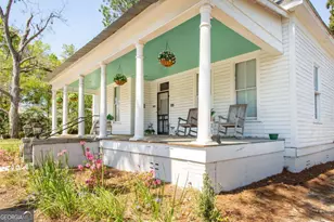 1261 Grove Ave, Waycross, GA 31501 - Photo 2