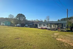 465 Hines Rd, Lagrange, GA 30241 - Photo 2