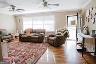 222 Red Bud Dr, Barnesville, GA 30204 - Photo 8