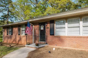 222 Red Bud Dr, Barnesville, GA 30204 - Photo 46