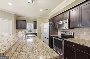 130 Maple Dr, Commerce, GA 30529 - Photo 10