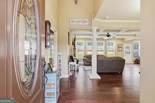 130 Maple Dr, Commerce, GA 30529 - Photo 2