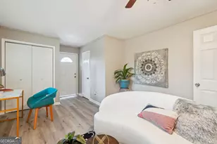 2287 Mulberry St, East Point, GA 30344 - Photo 12