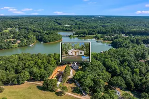 182 Cherry Rose Ln, Hartwell, GA 30643 - Photo 2