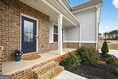 299 Saddleridge Trail, Senoia, GA 30276 - Photo 2