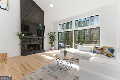 2704 Long Lake Drive NE, Roswell, GA 30075 - Photo 10