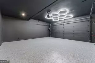 2704 Long Lake Dr NE, Roswell, GA 30075 - Photo 22