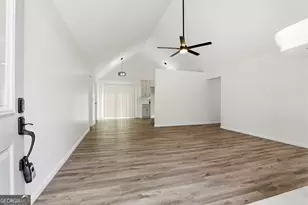 218 Hyde Cir, Newnan, GA 30263 - Photo 8