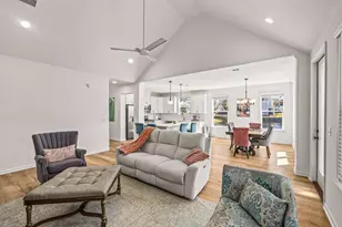 1038 Captains Cv Wy, Saint Simons, GA 31522 - Photo 12