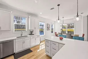 1038 Captains Cv Wy, Saint Simons, GA 31522 - Photo 18