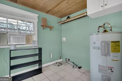 821 Highway 323, Gillsville, GA 30543 - Photo 22