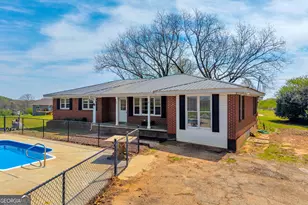 821 Hwy 323, Gillsville, GA 30543 - Photo 40