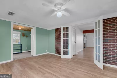 821 Highway 323, Gillsville, GA 30543 - Photo 20