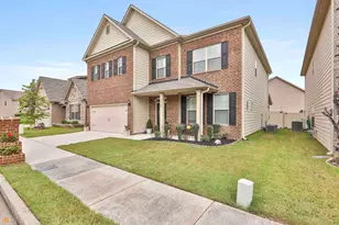 7736 Volion Dr, Fairburn, GA 30213 - Photo 2