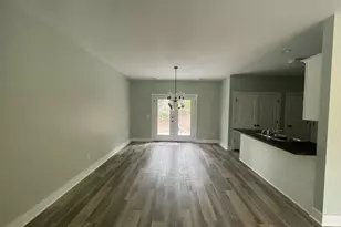 307 Mclean St, Claxton, GA 30417 - Photo 4