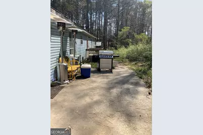 4370 Atha Circle, Loganville, GA 30052 - Photo 8