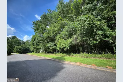 409 Cambridge Court, Macon, GA 31220 - Photo 2