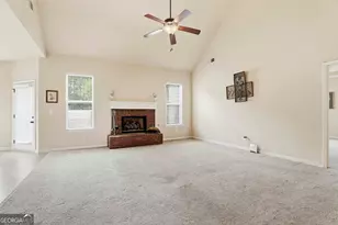 130 Thrushwood Dr, Fayetteville, GA 30215 - Photo 16