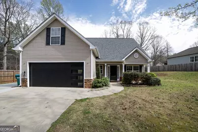 560 Windsong Lake Drive, Commerce, GA 30529 - Photo 1