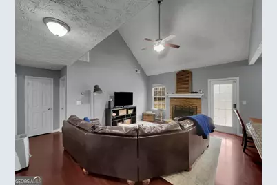 560 Windsong Lake Drive, Commerce, GA 30529 - Photo 10