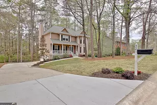 321 Walnut Grove Rd, Peachtree City, GA 30269 - Photo 2