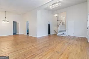 3035 McLendon Cir NW, Atlanta, GA 30318 - Photo 6