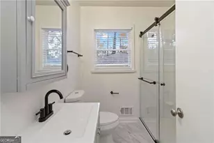 3035 McLendon Cir NW, Atlanta, GA 30318 - Photo 18