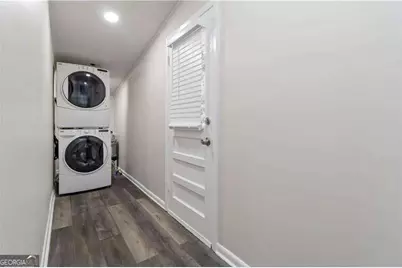 3035 McLendon Circle NW, Atlanta, GA 30318 - Photo 12