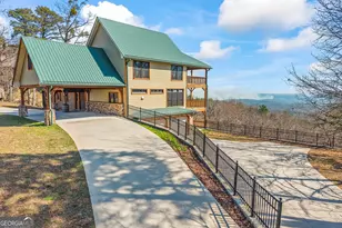 929 Hickory Nut Mountain Rd, Clarkesville, GA 30523 - Photo 8